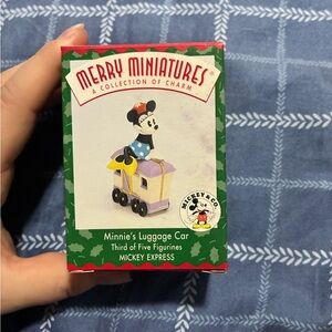 Hallmark Minnie Luggage Car Miniature in Purple and Yellow